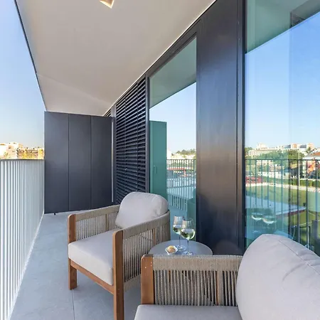 Sky Pool Luxury By Portugal Active バレイロ